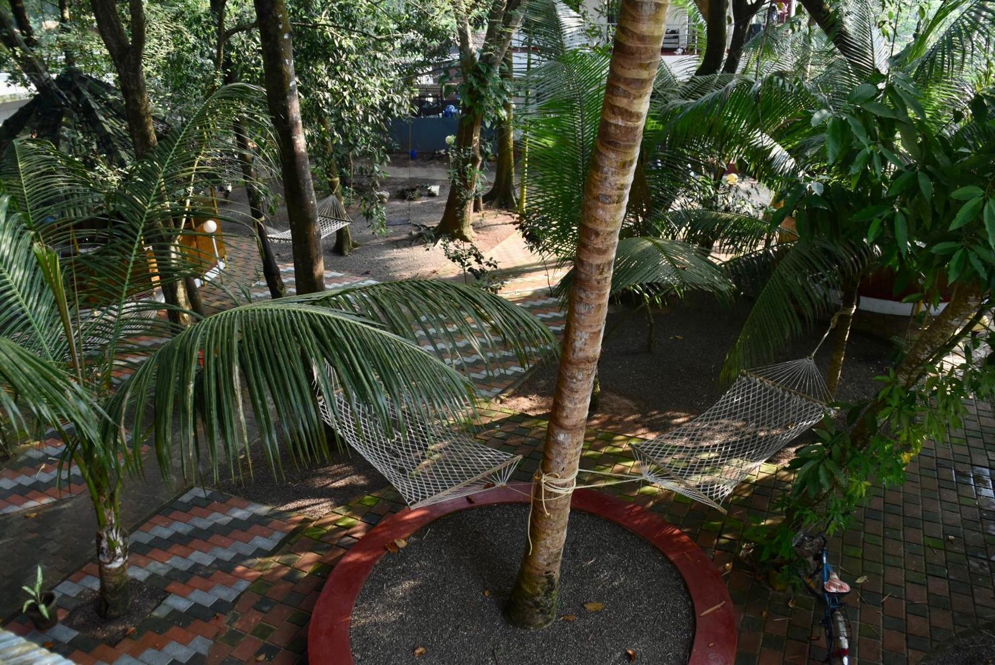 Marari Beach Villas Марарикулам Экстерьер фото